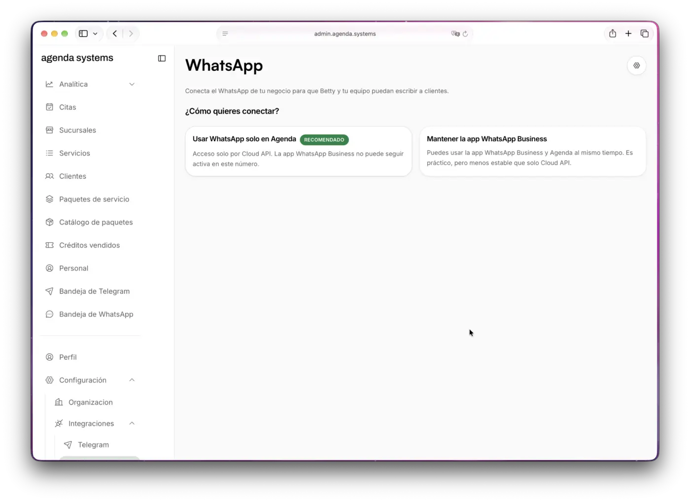 En Configuración → Integraciones → WhatsApp, elige Mantener la app WhatsApp Business (coexistencia).